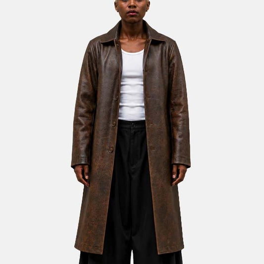 Men’s distressed brown leather long coat with vintage western style